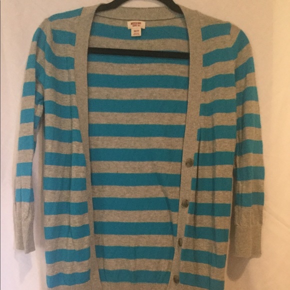 Striped sweater - Picture 1 of 3